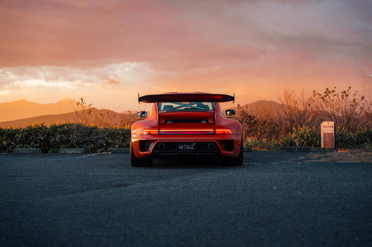 Gunther Werks Orange Glow