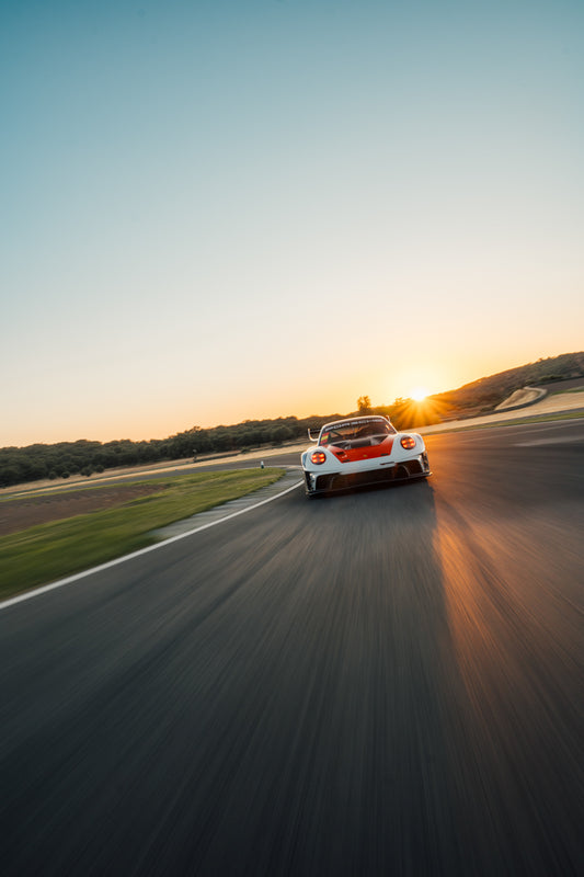 Rennsport Sunset Ascari